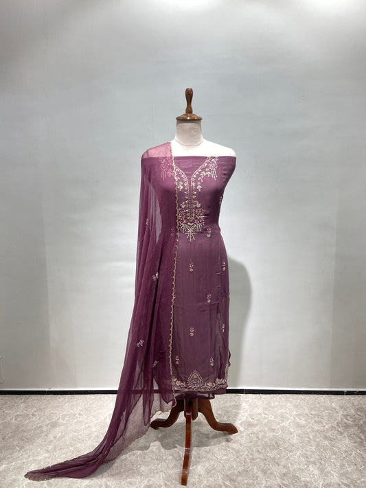 Hand embroiderd suit material