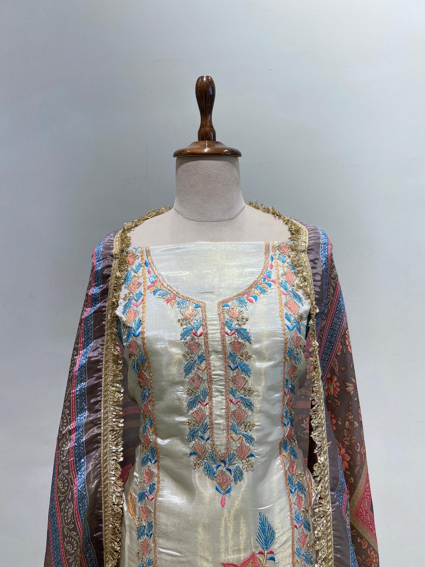 Silk embroidery kurta set with dupatta