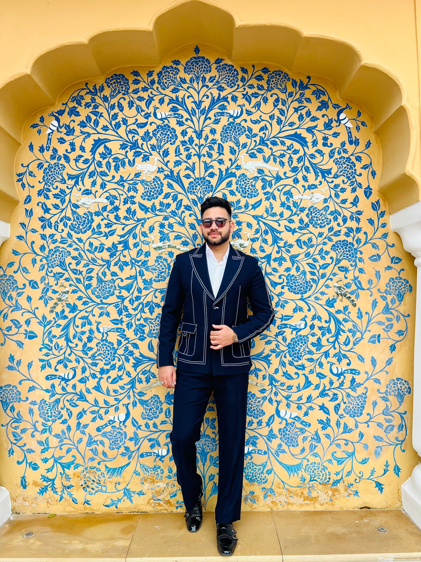 Casual Blue Suit With White Thread Work