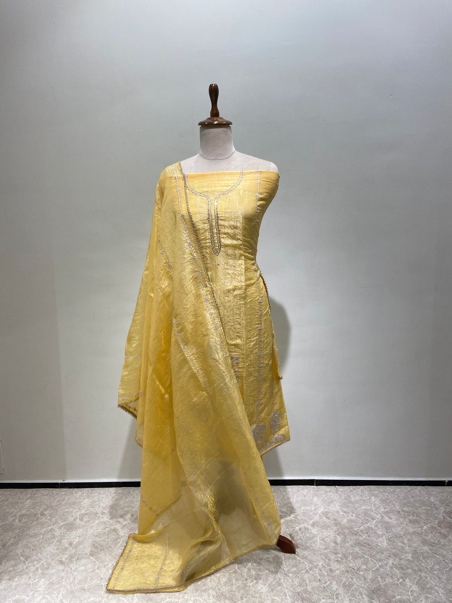 Pure organze yellow suit set