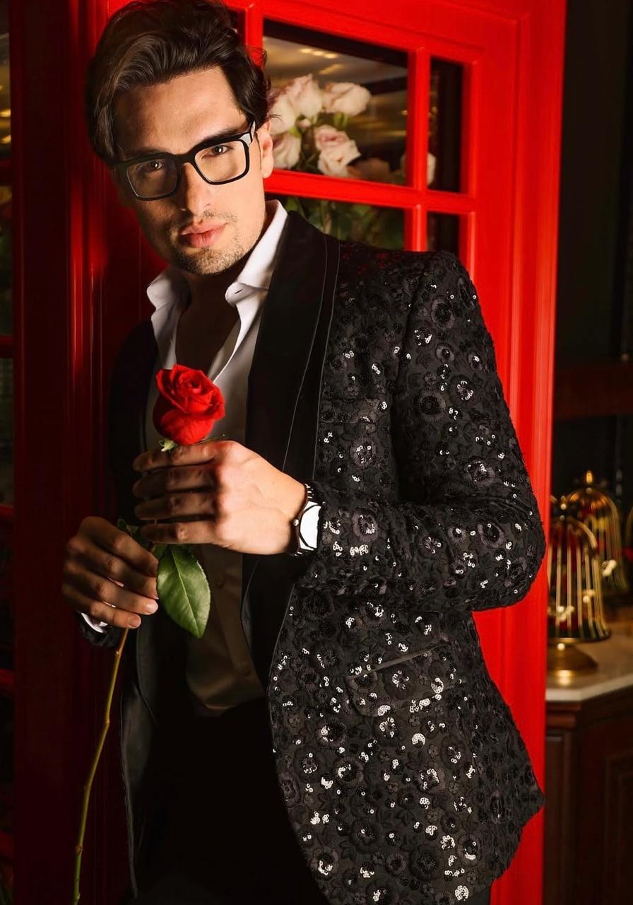 Ebraheem Al Samadi In our Black sequined Suit